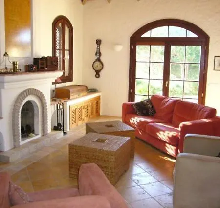 Sleeps 12 Pool Air Con T480283 *