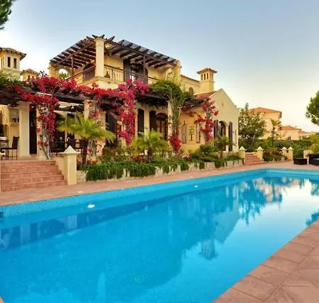 Sleeps 12 Pool Air Con T480283 别墅 金塔湖